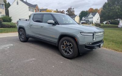 2022 Rivian R1T Launch Edition