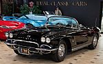 1962 Chevrolet Corvette 340hp - Triple Black!