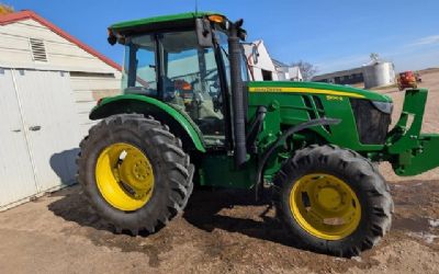 2016 John Deere 5100E 