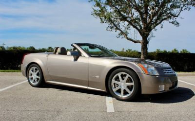 2005 Cadillac XLR 2DR Convertible 