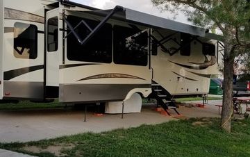 2019 Grand Design Solitude 377MBS