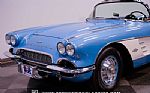 1961 Corvette Convertible Thumbnail 17