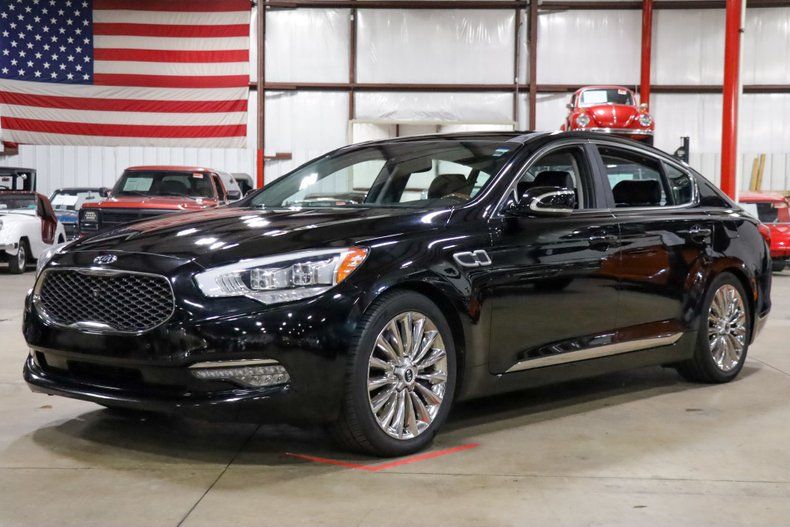 2015 K900 Executive Image