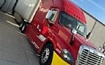 2017 Cascadia 125 Thumbnail 2