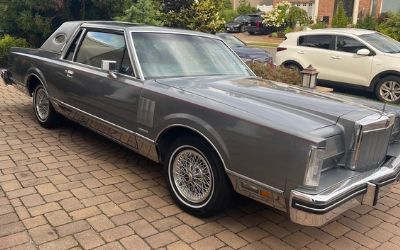 1983 Lincoln Mark VI 