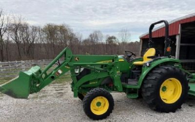 2015 John Deere 4066R 