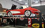 1961 Corvette 2dr Convertible Thumbnail 57