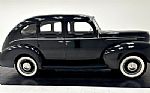 1939 85 Deluxe Fordor Sedan Thumbnail 6