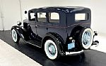 1932 6 SA Series Deluxe Sedan Thumbnail 3