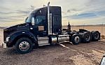 2023 T880 Sleeper Semi Truck Thumbnail 3