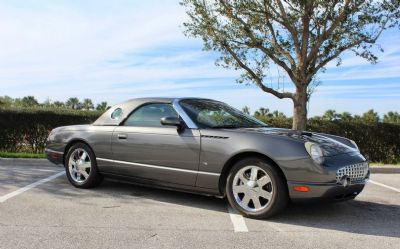 2003 Ford Thunderbird 2DR Convertible DE 2003 Ford Thunderbird 2DR Convertible Deluxe