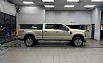 2017 Super Duty F-250 SRW Thumbnail 6