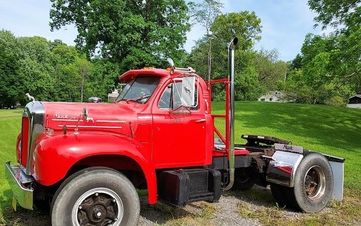 1964 Mack B61 T 