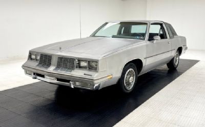 1985 Oldsmobile Cutlass Supreme 2 Door Hardtop 