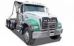 2015 Mack GU713