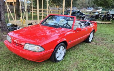 1992 Ford Mustang Convertible 