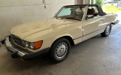 Photo of a 1977 Mercedes-Benz 450 SL Convertible for sale