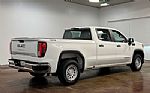 2023 Sierra 1500 Thumbnail 4