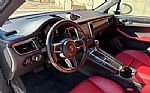 2017 Macan Thumbnail 9