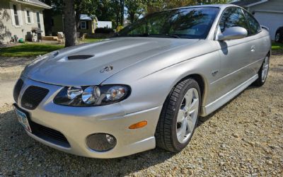 2004 Pontiac GTO Base 2DR Coupe