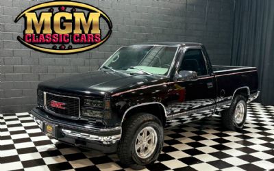 Photo of a 1995 GMC Sierra 1500 SLE 2DR K1500 4WD Standard Cab SB for sale