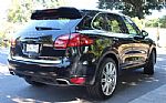 2014 Cayenne Platinum Edition Thumbnail 5