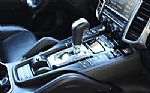 2014 Cayenne Platinum Edition Thumbnail 10