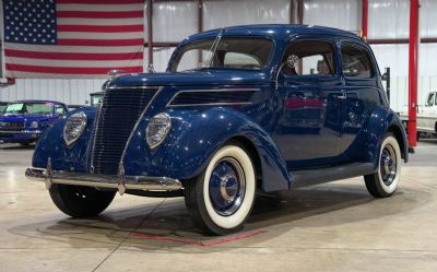 Photo of a 1937 Ford Deluxe for sale