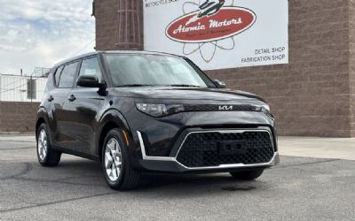 Photo of a 2024 Kia Soul LX Used for sale