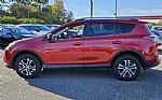2017 RAV4 Thumbnail 2
