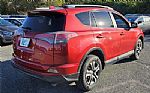 2017 RAV4 Thumbnail 9