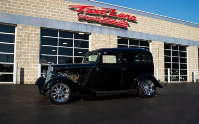 1933 Ford Sedan 4-DOOR 