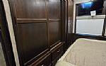 2016 Adventurer 38Q Thumbnail 34