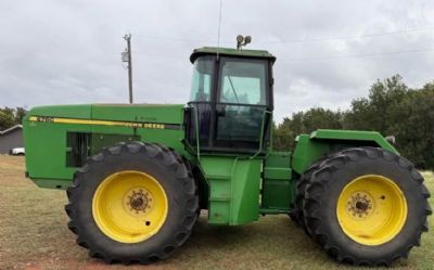 Photo of a 1992 John Deere 8760 Tractor for sale