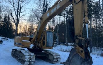 Photo of a 1993 John Deere 690 ELC for sale