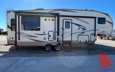 Photo of a 2017 Forest-River Rockwood Signature 8289WS for sale
