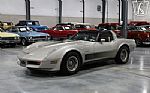 1982 Corvette Thumbnail 2