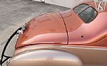 1940 Deluxe Thumbnail 40