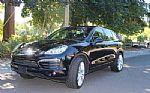 2014 Cayenne Platinum Edition Thumbnail 2