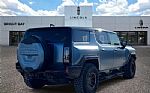 2024 Hummer EV SUV Thumbnail 3