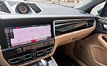 2023 Macan Thumbnail 33
