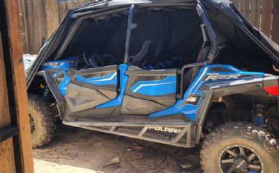 Photo of a 2015 Polaris RZR 900 for sale
