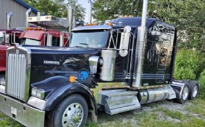 Photo of a 2012 Kenworth W900L Sleeper Semi Truck for sale