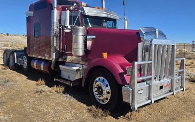 Photo of a 2007 Kenworth W900B for sale