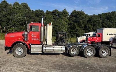 Photo of a 2006 Kenworth T800 Wide Nose Day Cab Semi Truck for sale