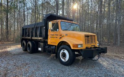 Photo of a 2000 International 4600 Tandem Dump Truck for sale