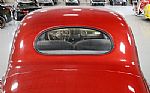 1947 Deluxe Thumbnail 25