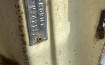 Photo of a 1967 Oldsmobile 4-4-2 2 1/2 1 Car 442 Fixable for sale