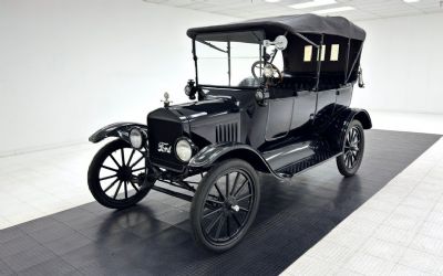 Photo of a 1917 Ford Model T Touring Sedan for sale