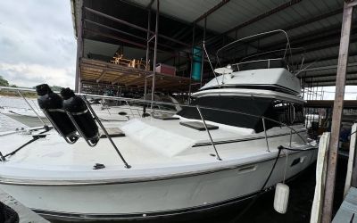 Photo of a 1978 Trojan F32 Yacht for sale